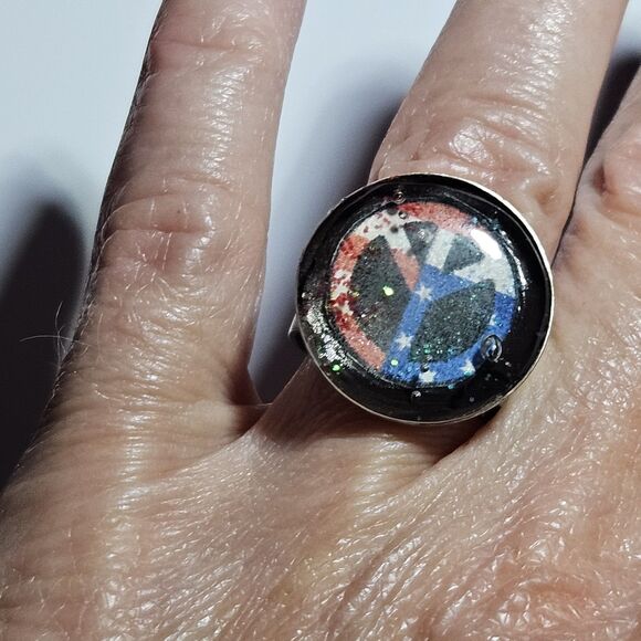 Hand Made Silver Tone Adjustable Red White And Blue Peace Sign Ring - Picture 5 of 13